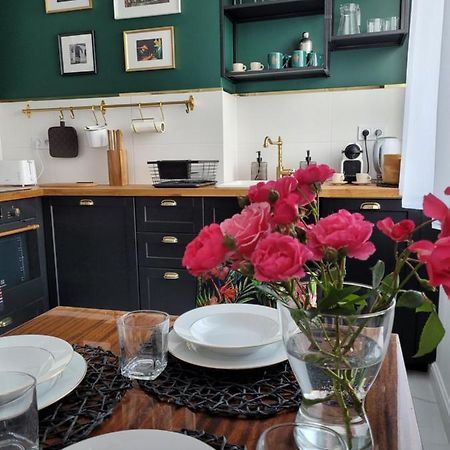 Apartament W Centrum Rowna 10 Kielce Extérieur photo