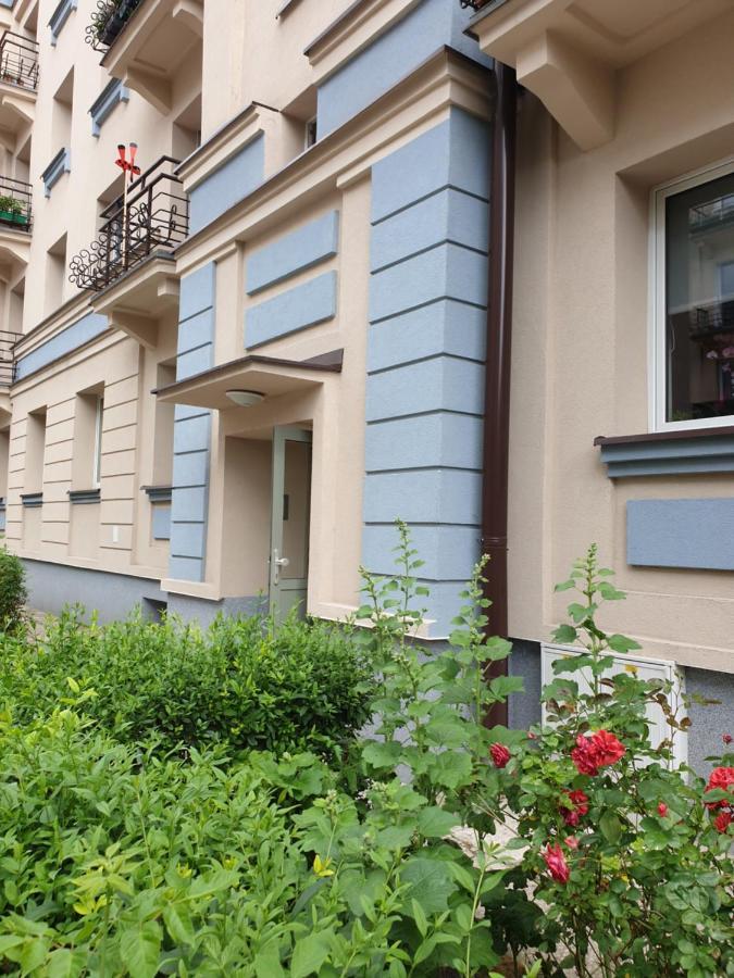 Apartament W Centrum Rowna 10 Kielce Extérieur photo