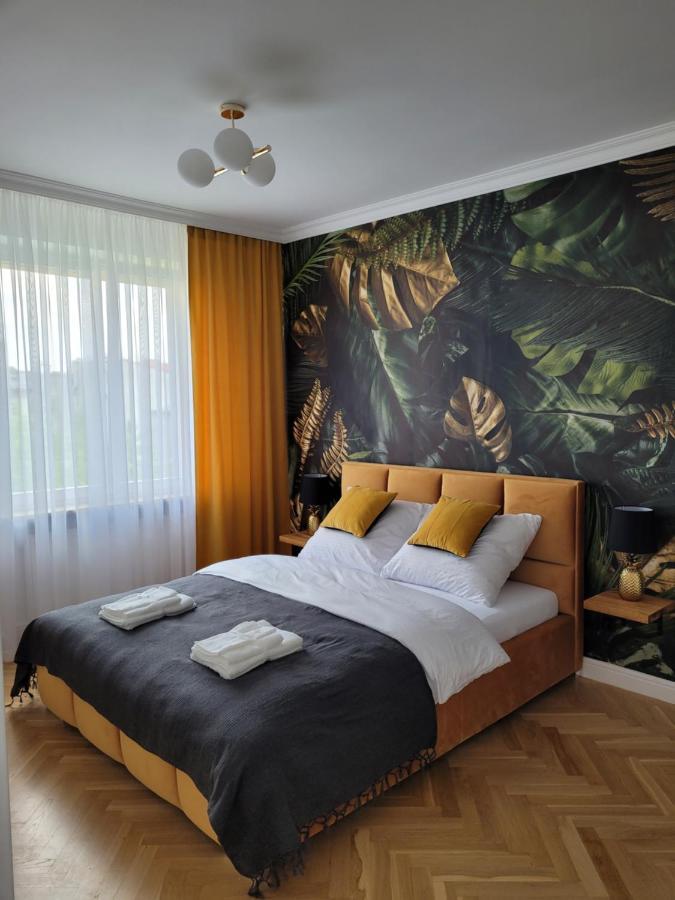 Apartament W Centrum Rowna 10 Kielce Extérieur photo