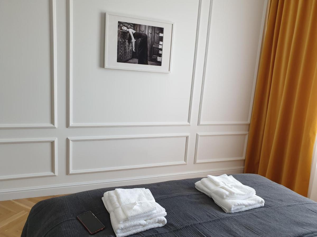 Apartament W Centrum Rowna 10 Kielce Extérieur photo